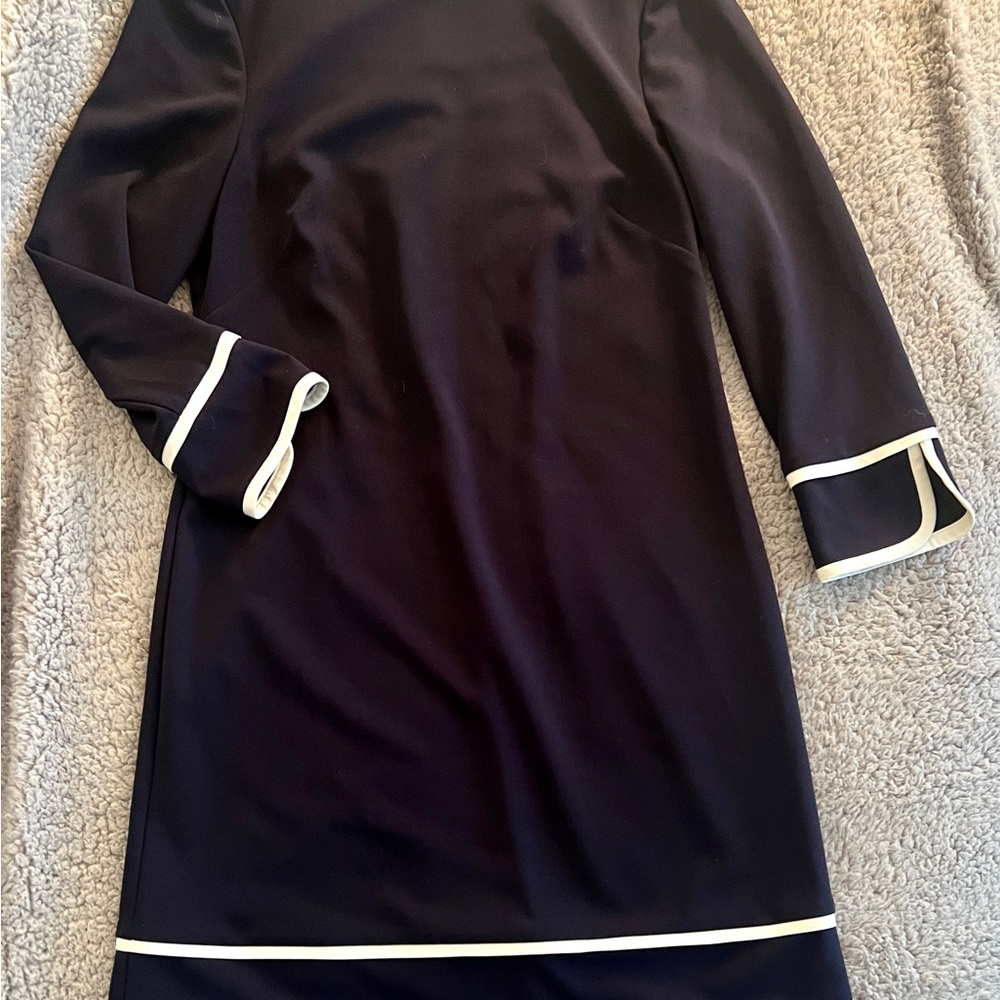 Marc New York Navy Blue with White Piping Shift Dress! Sz 4! Chic & Classic!